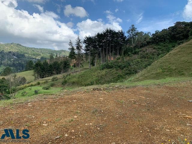 Lote Residencial en venta en San Antonio, Oriente Antioqueño, El Retiro — foto 1 de 10