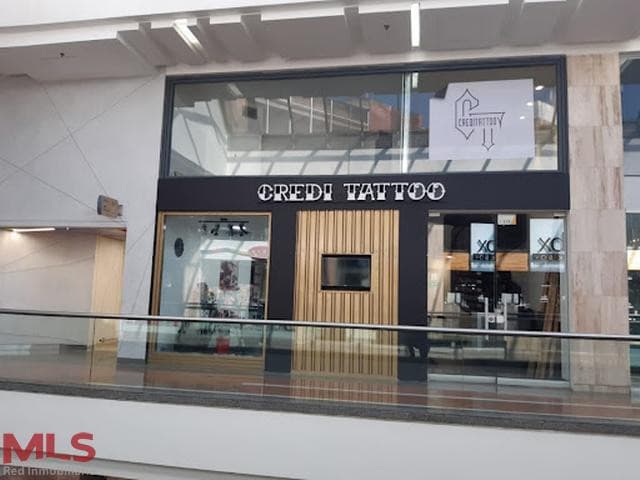 Local Comercial en venta en Conquistadores, Laureles, Medellín — foto 1 de 14