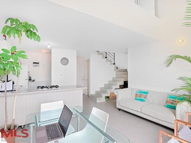 Apartamento en venta en Calasanz, Occidente, Medellín — foto 1 de 10