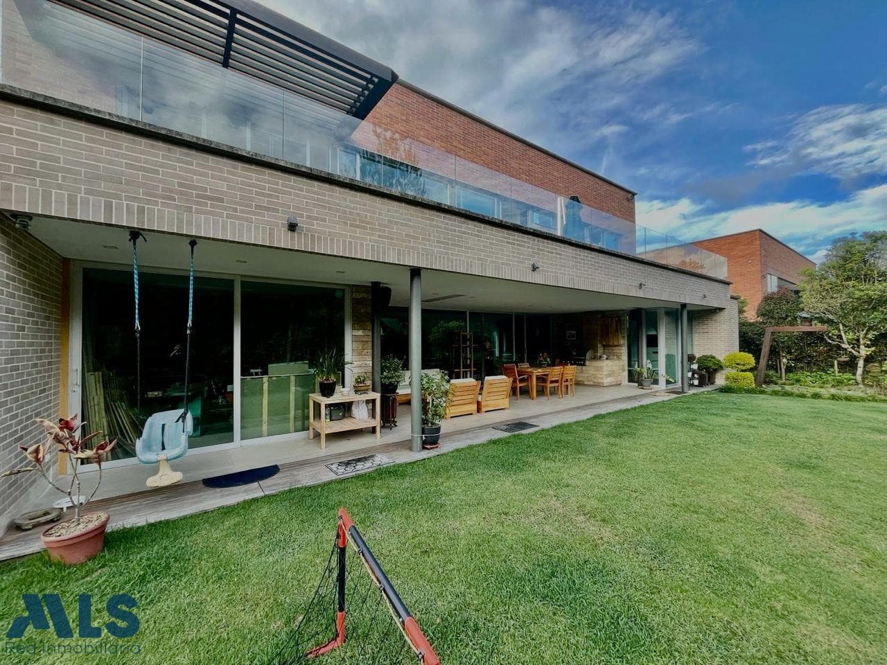 Casa en venta en Alto De Las Palmas, Aburra Sur, Envigado — foto 1 de 24
