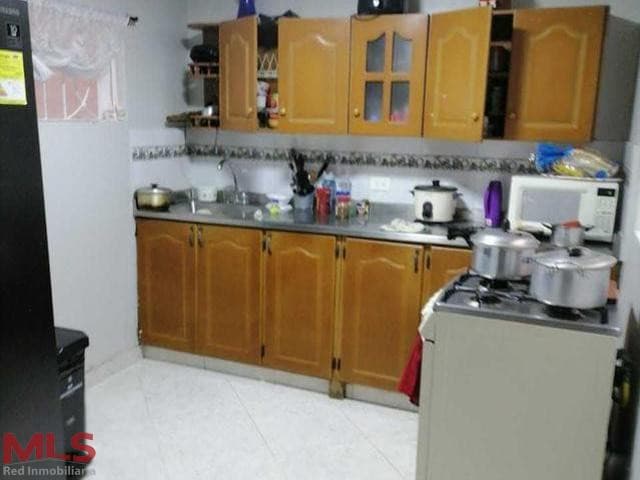 Casa en venta en El Guayabo, Aburra Sur, Itagüí — foto 1 de 10