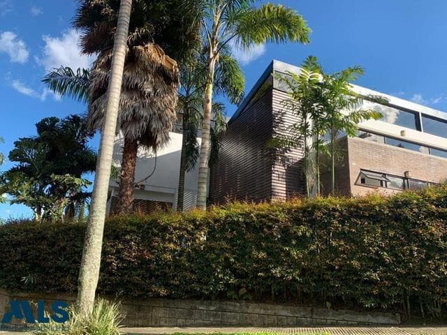 Casa en venta en Pueblo Viejo, Aburra Sur, La Estrella — foto 1 de 24