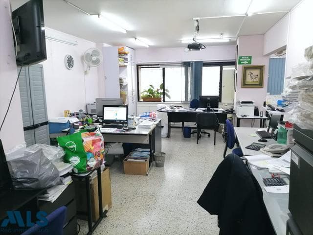 Oficina en venta en Centro, Medellín — foto 1 de 10