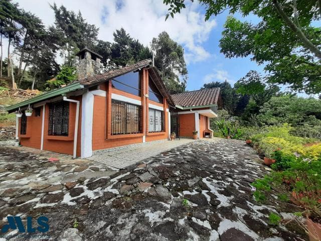 Finca Recreativa en venta en San Cristobal, Occidente, Medellín — foto 1 de 32