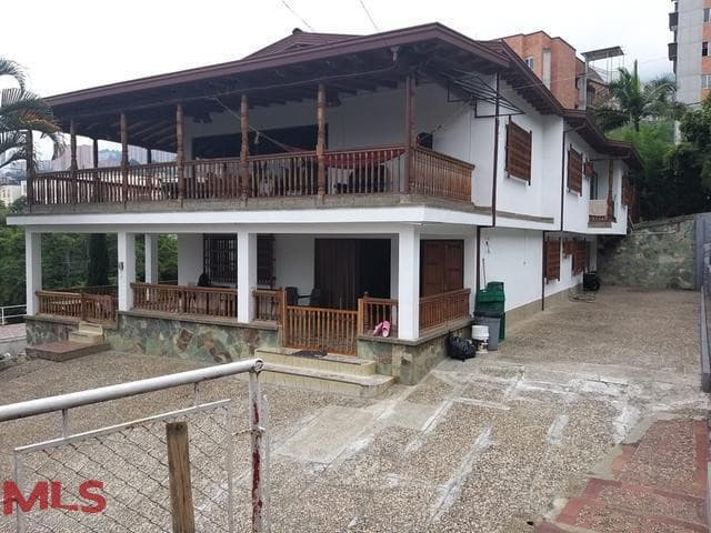 Finca Recreativa en venta en Robledo, Occidente, Medellín — foto 1 de 8