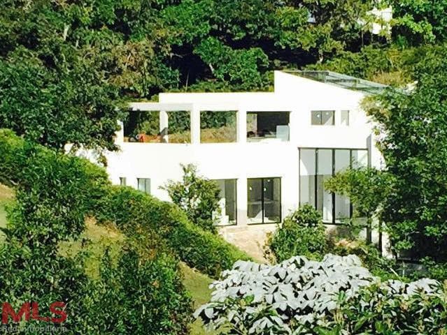 Casa en venta en Sector Fizebad, Oriente Antioqueño, El Retiro — foto 1 de 29