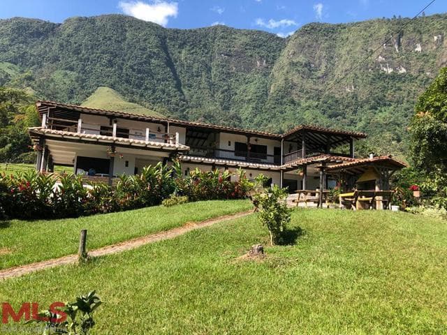 Finca Recreativa en venta en Centro, Otras Zonas, Jerico — foto 1 de 5