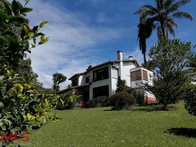 Casa en venta en V. Llanogrande, Oriente Antioqueño, Rionegro — foto 1 de 57