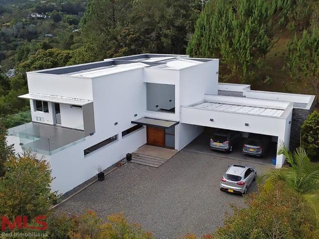 Finca Recreativa en venta en Corredor Don Diego, Oriente Antioqueño, El Retiro — foto 1 de 34