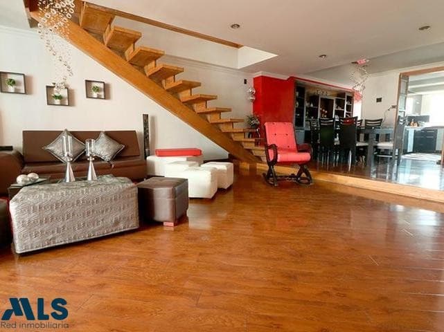 Apartamento en venta en Laureles, Medellín — foto 1 de 20