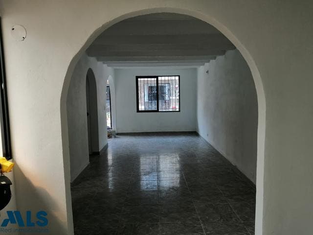 Casa en venta en El Porvenir, Oriente Antioqueño, Rionegro — foto 1 de 14