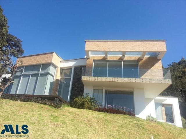 Casa en venta en V. El Mercenario, Otras Zonas, Chía — foto 1 de 40