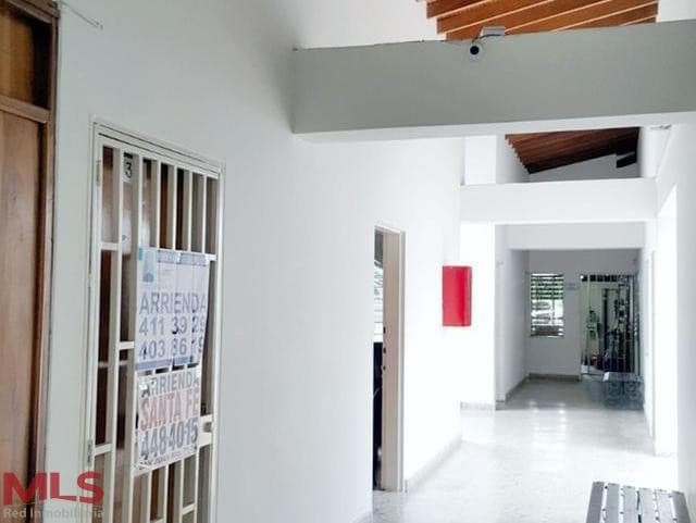 Oficina en venta en La América, Occidente, Medellín — foto 1 de 5