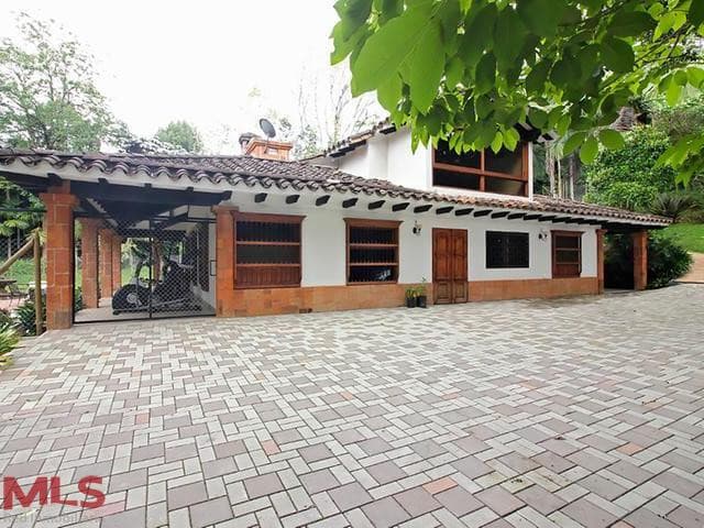 Finca Recreativa en venta en V. Cuchillas De San José, Oriente Antioqueño, Rionegro — foto 1 de 28