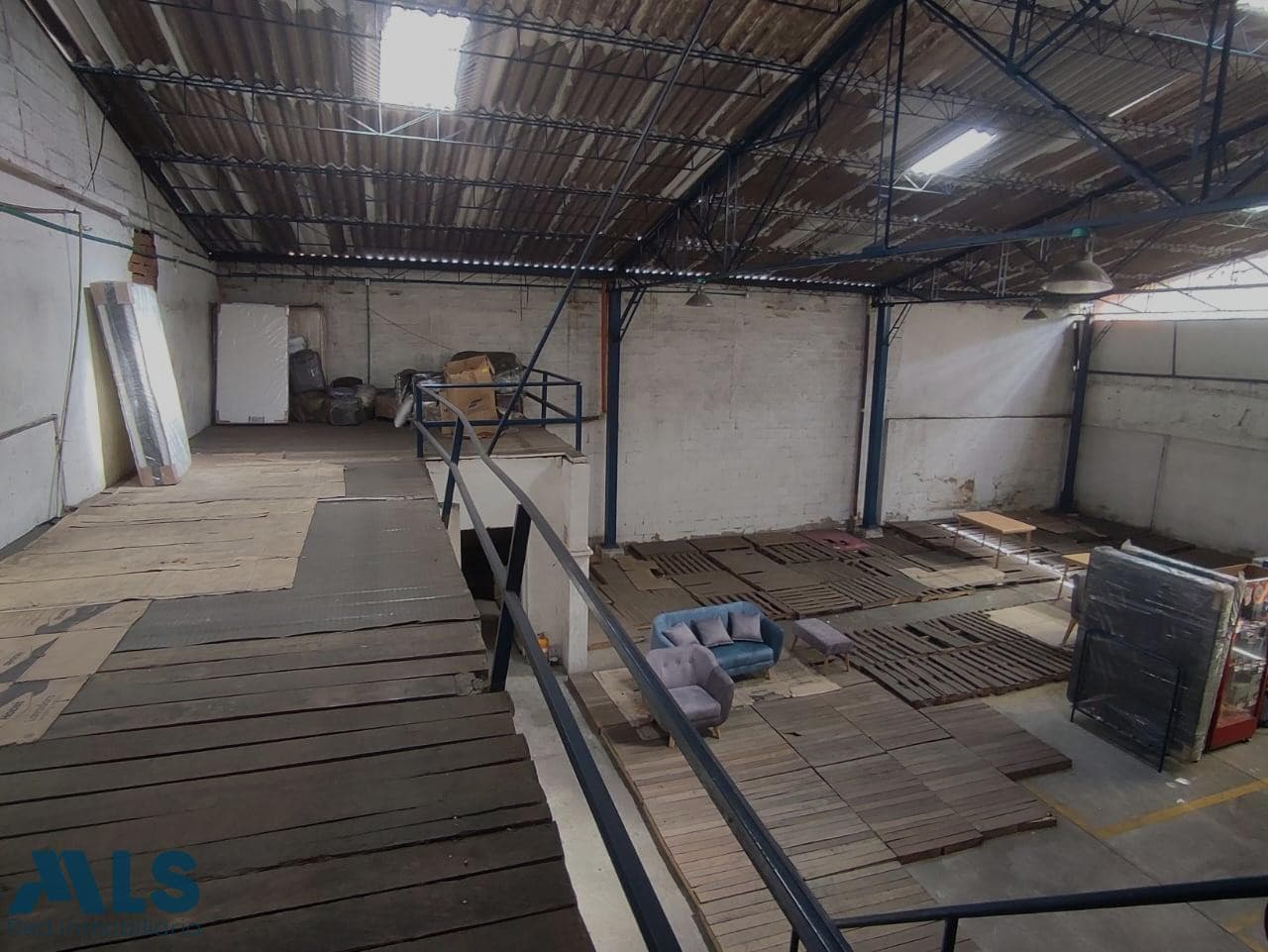 Local Comercial en venta en Centro, Medellín — foto 1 de 23