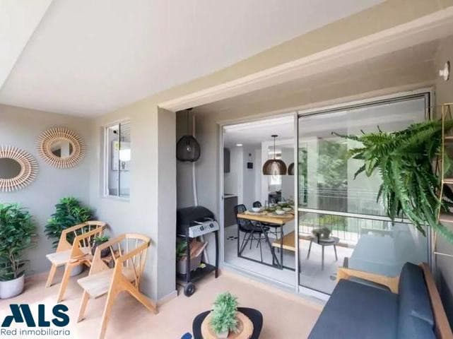 Apartamento en venta en V. Fontibon, Oriente Antioqueño, Rionegro — foto 1 de 11