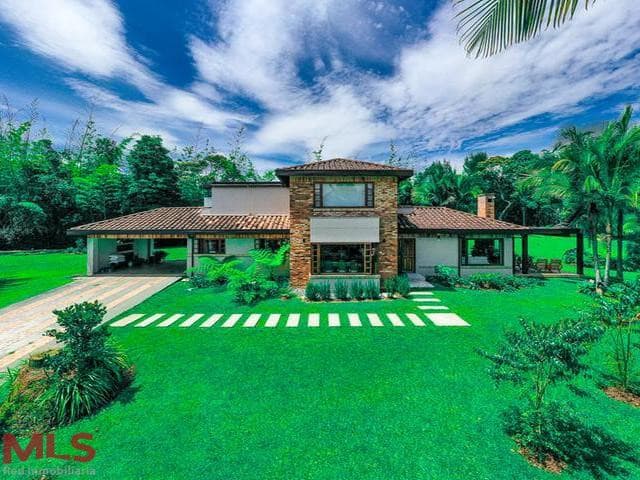 Casa en venta en Llanogrande, Oriente Antioqueño, Rionegro — foto 1 de 21