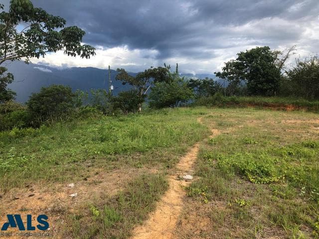 Lote Residencial en venta en Altos Del Tonusco, Occidente Antioqueño, Santa Fe De Antioquia — foto 1 de 10