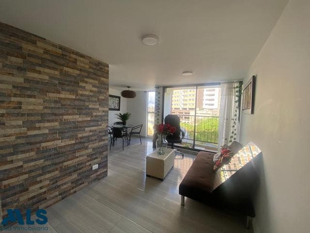 Apartamento en venta en Tranvía, Oriente Antioqueño, Rionegro — foto 1 de 21
