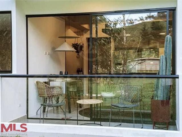 Apartamento en venta en Urbano, Oriente Antioqueño, El Retiro — foto 1 de 10