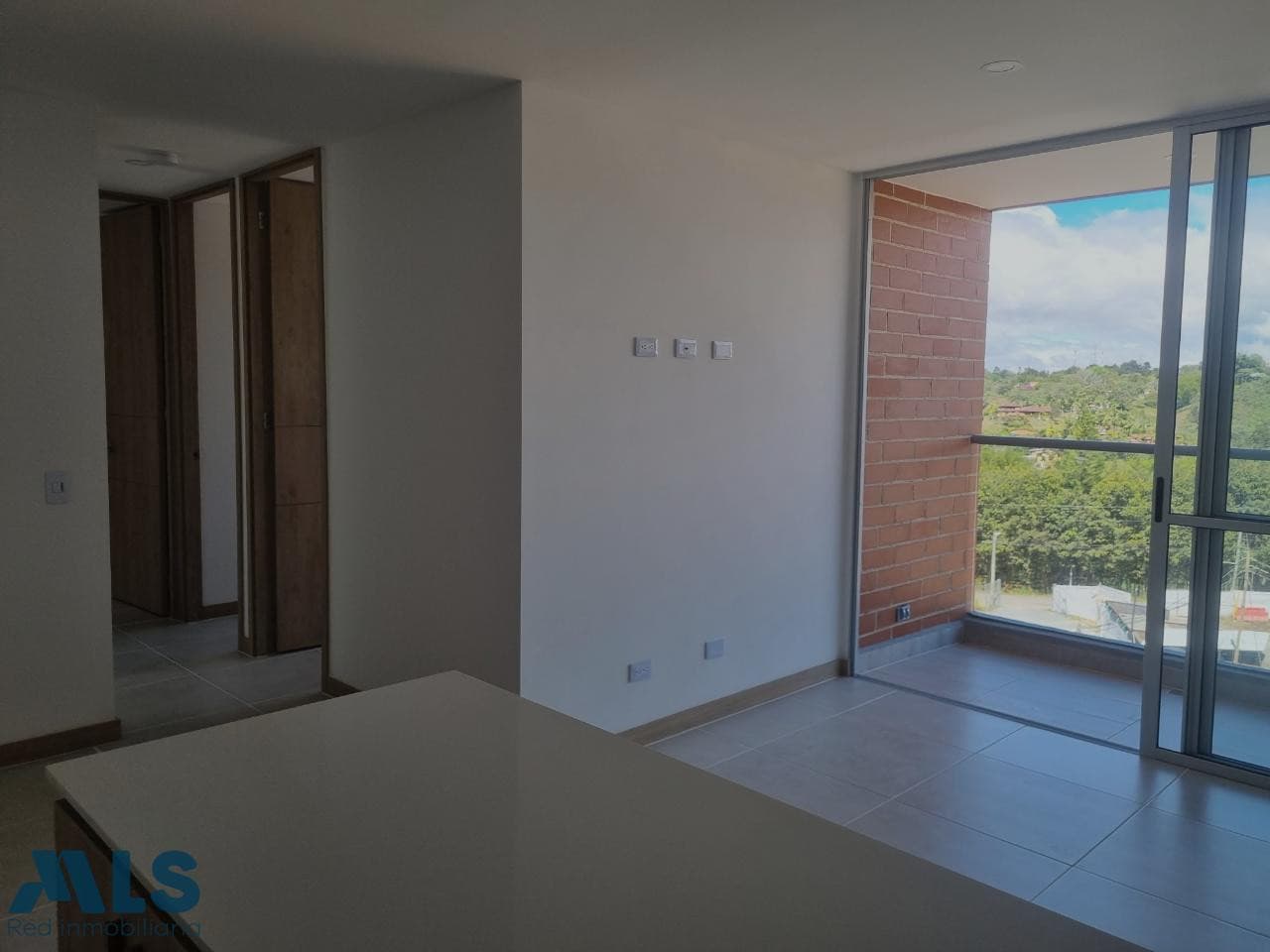 Apartamento en venta en Laureles, Oriente Antioqueño, Rionegro — foto 1 de 24