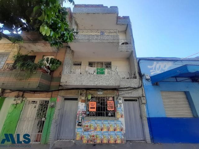 Apartamento en venta en Prado, Centro, Medellín — foto 1 de 8