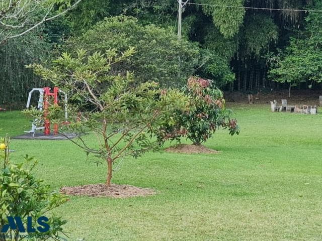 Casa en venta en El Porvenir, Oriente Antioqueño, Rionegro — foto 1 de 35