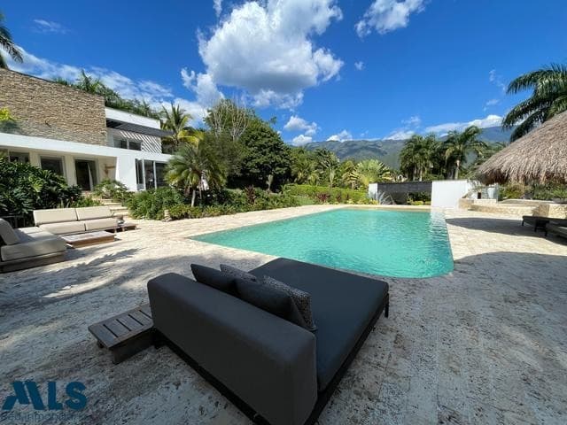Finca Recreativa en venta en Urbano, Occidente Antioqueño, San Jerónimo — foto 1 de 16