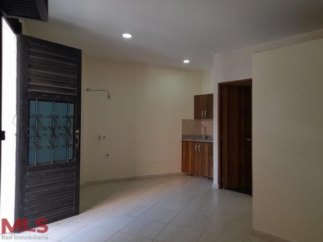 Local Comercial en venta en Los Arias, Aburra Sur, Sabaneta — foto 1 de 6