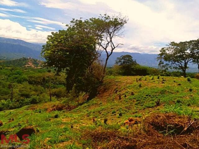 Lote Residencial en venta en V. Guaymaral, Occidente Antioqueño, Sopetrán — foto 1 de 12