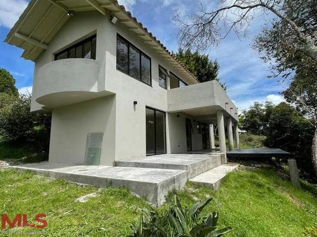 Finca Recreativa en venta en V. Fontibon, Oriente Antioqueño, Rionegro — foto 1 de 19