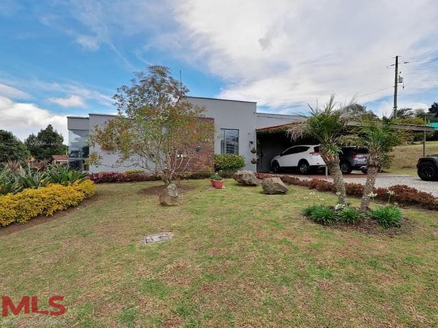 Casa en venta en V. Perico, Aburra Sur, Envigado — foto 1 de 29