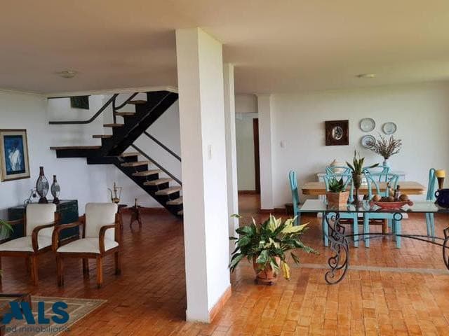 Casa en venta en Combia, Otras Zonas, Pereira — foto 1 de 18