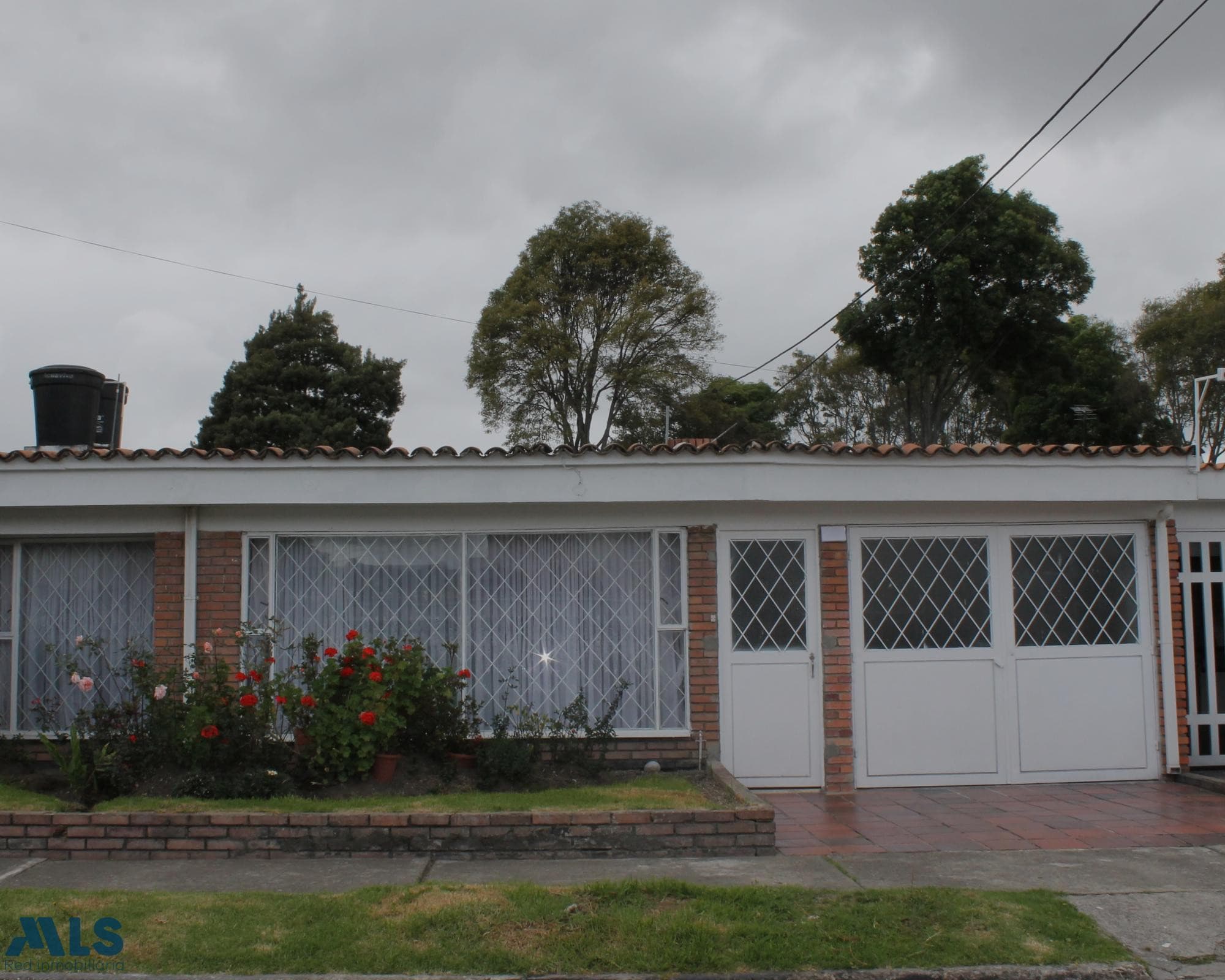 Casa en venta en Usaquen, Otras Zonas, Bogotá — foto 1 de 15