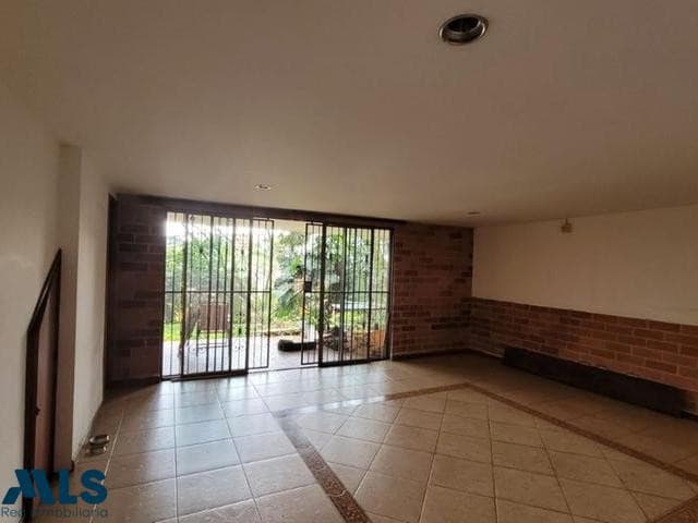 Casa en venta en Loma De Cumbres, Aburra Sur, Envigado — foto 1 de 24