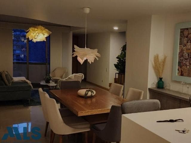 Apartamento en venta en Las Orquídeas, Aburra Sur, Envigado — foto 1 de 31