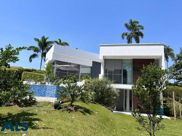 Casa en venta en Cerritos, Otras Zonas, Pereira — foto 1 de 15