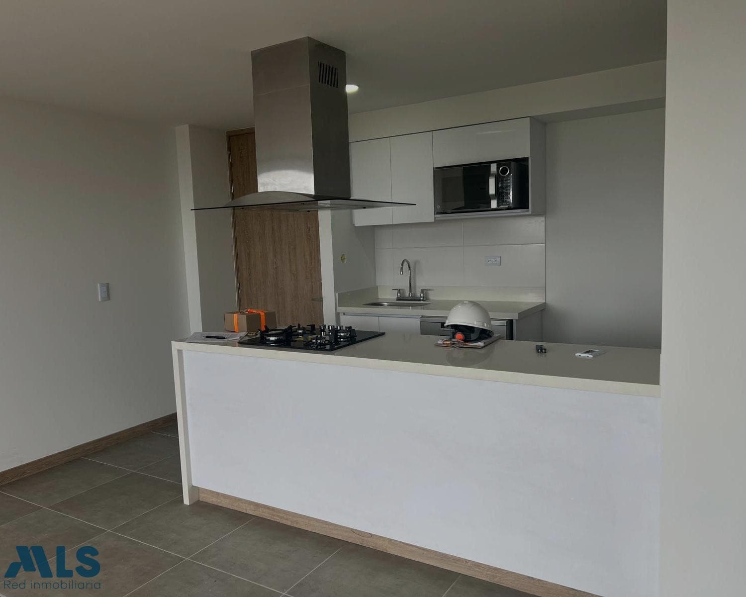 Apartamento en venta en V. Cimarronas, Oriente Antioqueño, Marinilla — foto 1 de 27