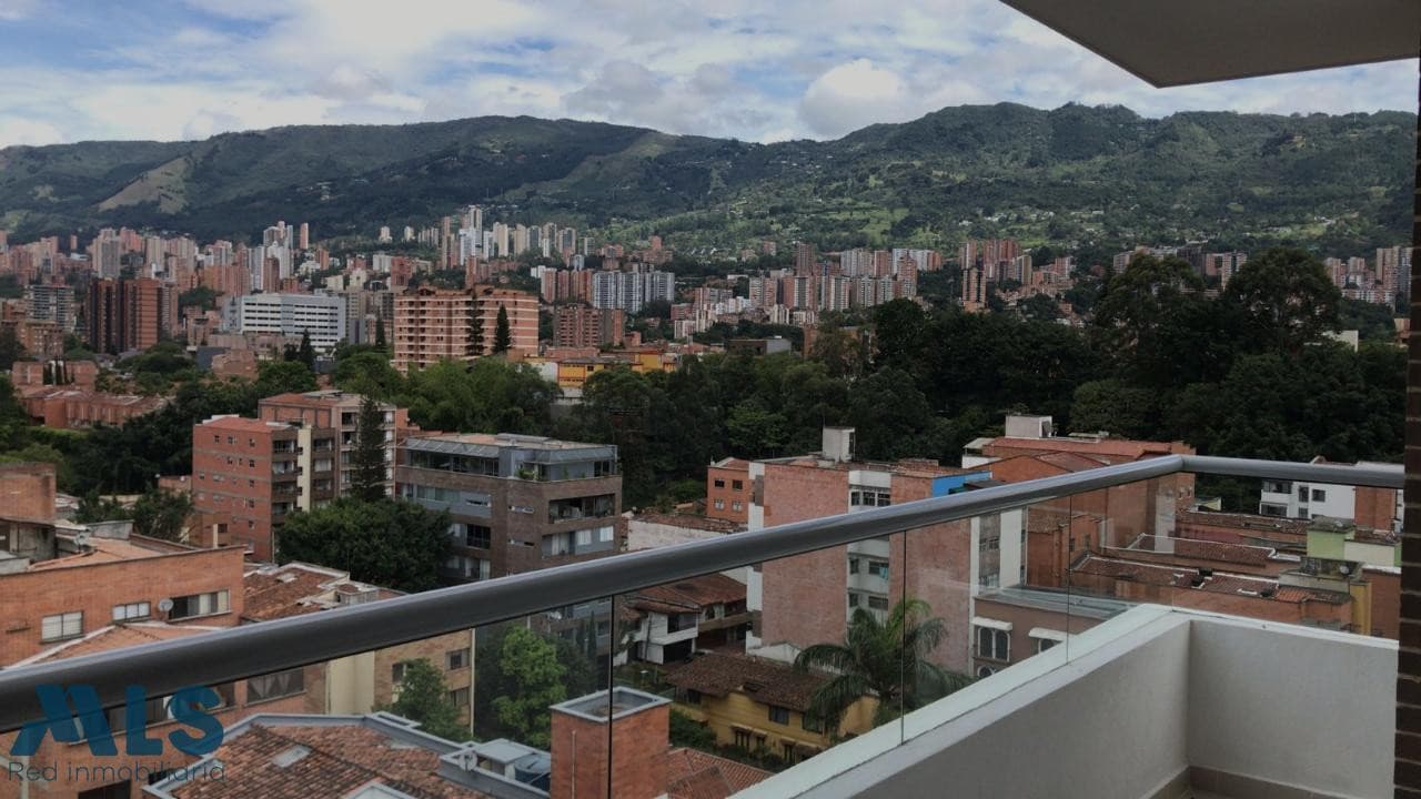 Apartamento en venta en El Portal, Aburra Sur, Envigado — foto 1 de 25