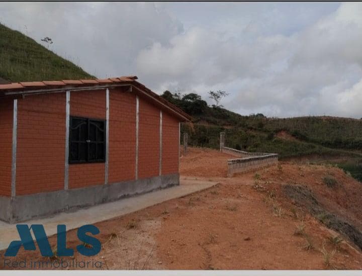 Lote Residencial en venta en Rural, Otras Zonas, Santo Domingo — foto 1 de 9