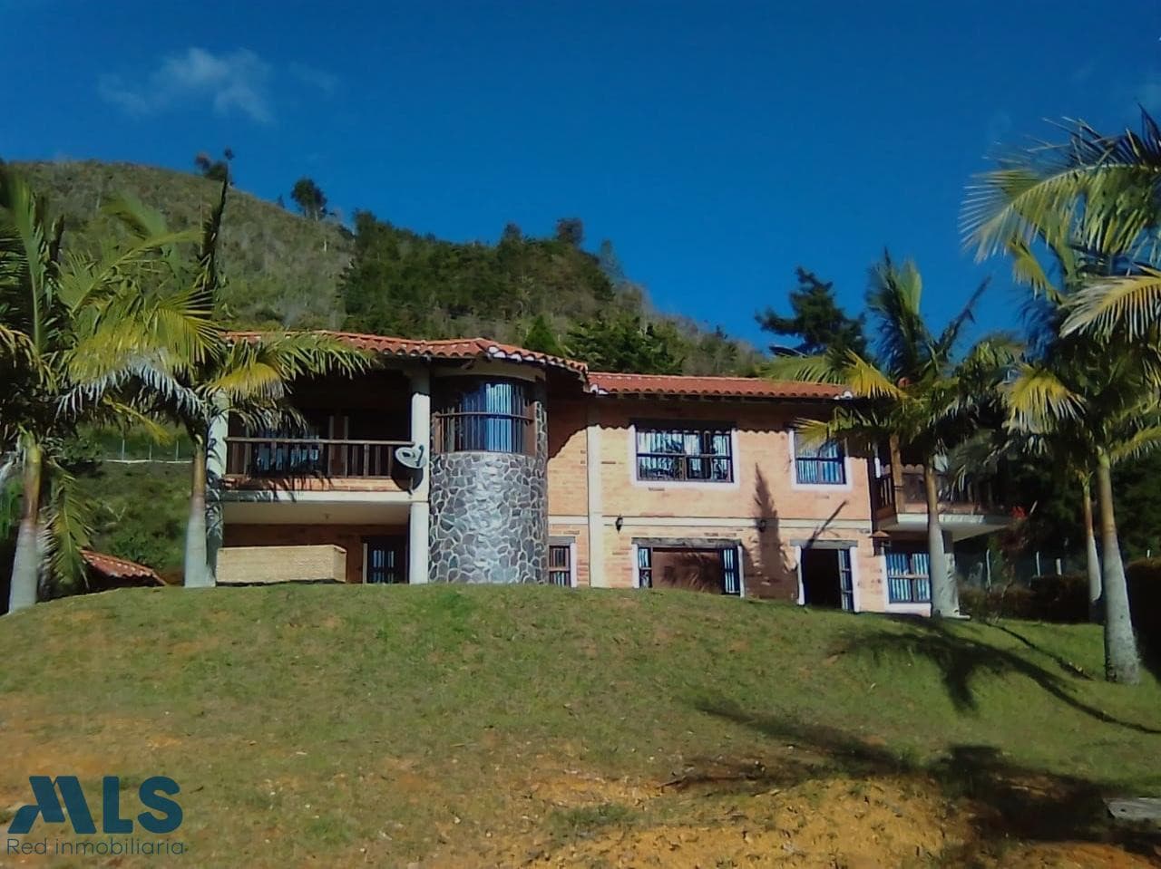 Finca Recreativa en venta en V. Montañes, Oriente Antioqueño, Guarne — foto 1 de 19