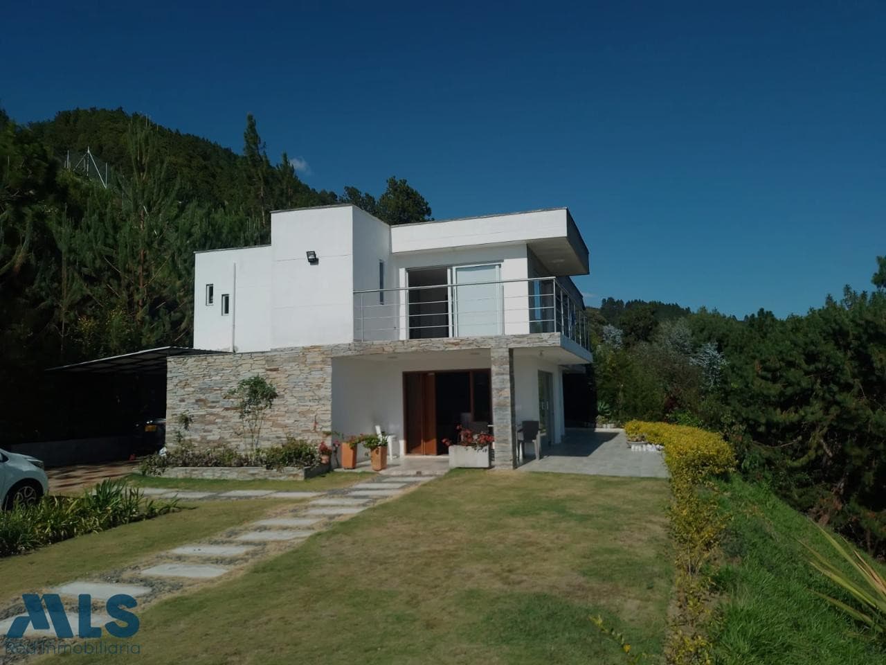 Casa en venta en Norte America, Bello — foto 1 de 25
