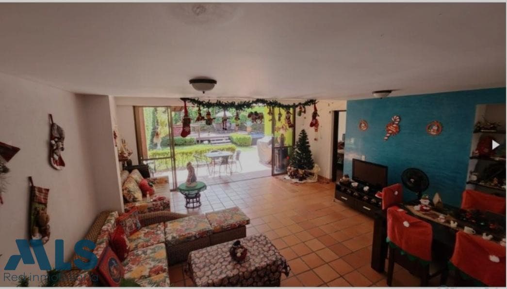 Casa en venta en La Barranca, Occidente Antioqueño, Santa Fe de Antioquia — foto 1 de 42