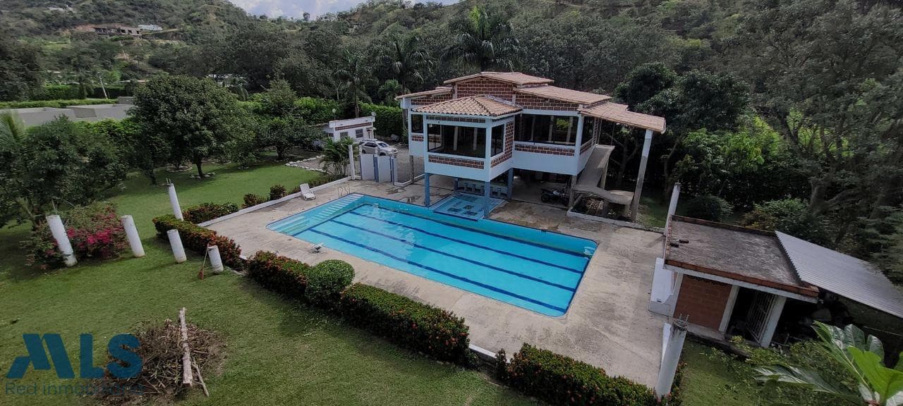 Finca Recreativa en venta en El Palmar, Occidente Antioqueño, Sopetrán — foto 1 de 15