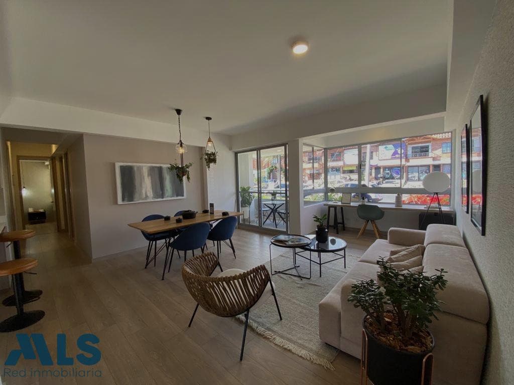 Apartamento en venta en San Nicolas, Oriente Antioqueño, Rionegro — foto 1 de 19