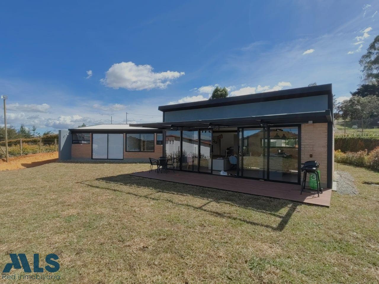 Casa en venta en Rural, Oriente Antioqueño, San Vicente — foto 1 de 9