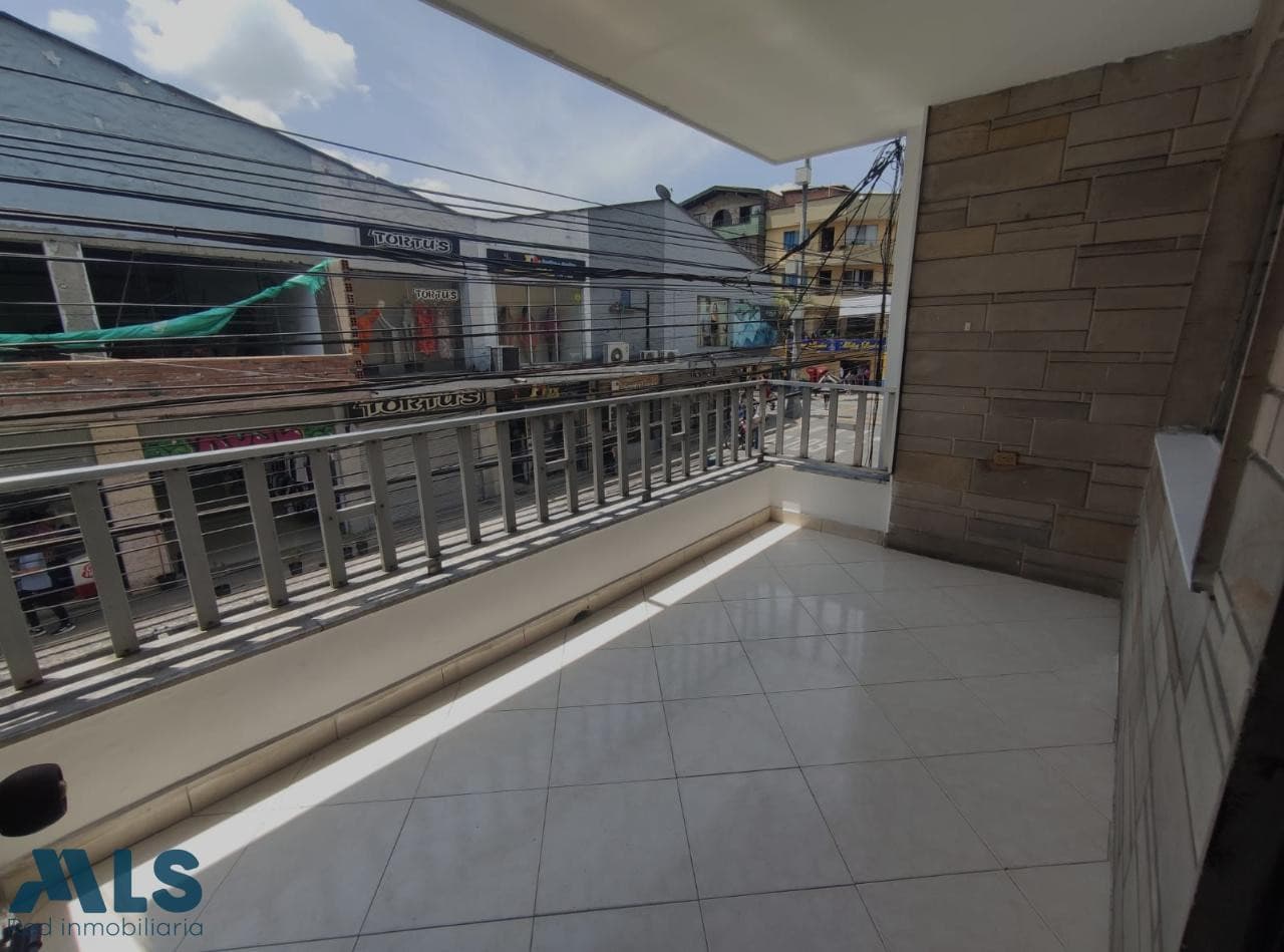 Casa en venta en Centro, Aburra Sur, Itagüí — foto 1 de 25
