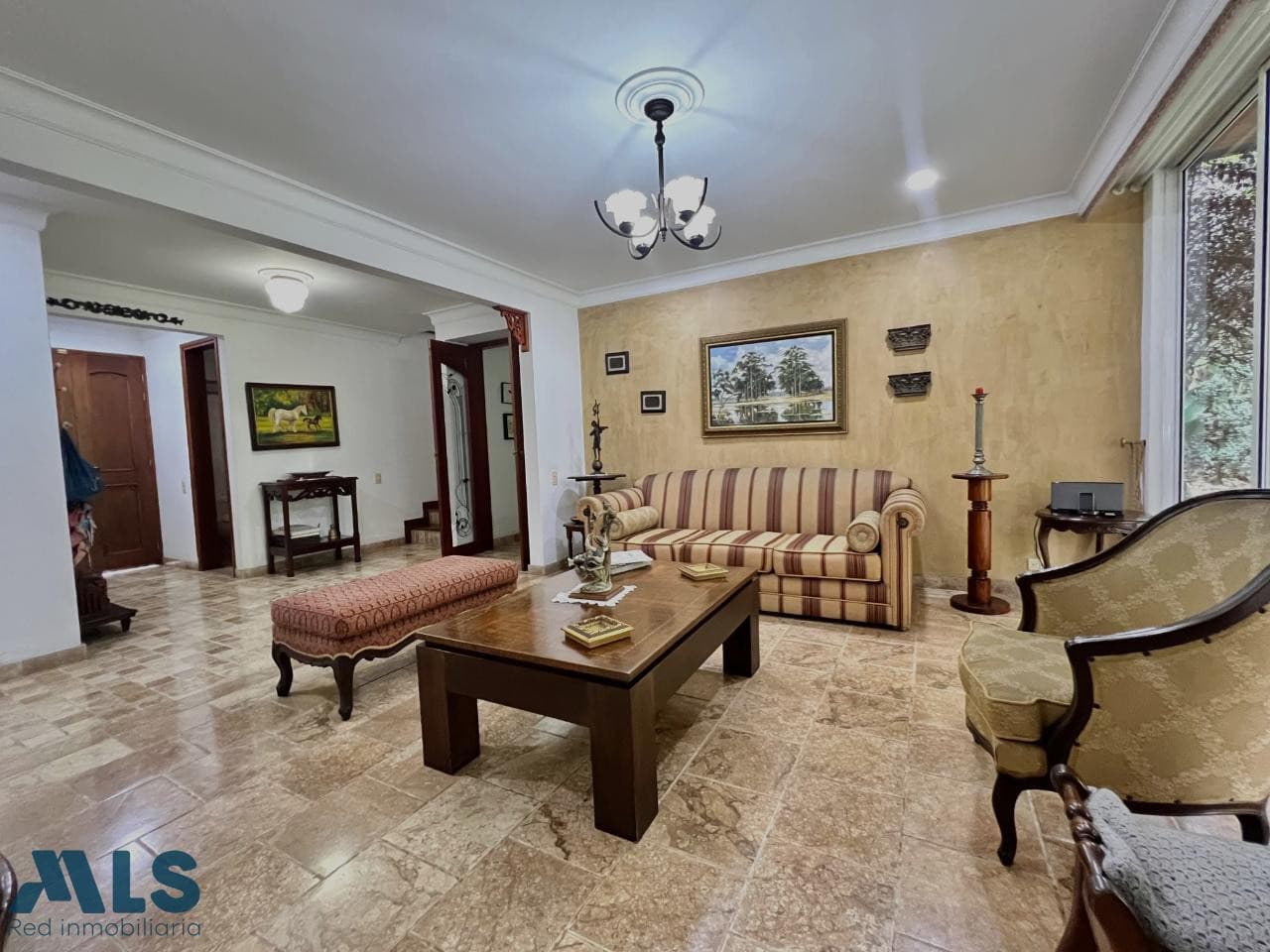 Casa en venta en Loma De Benedictinos, Aburra Sur, Envigado — foto 1 de 34