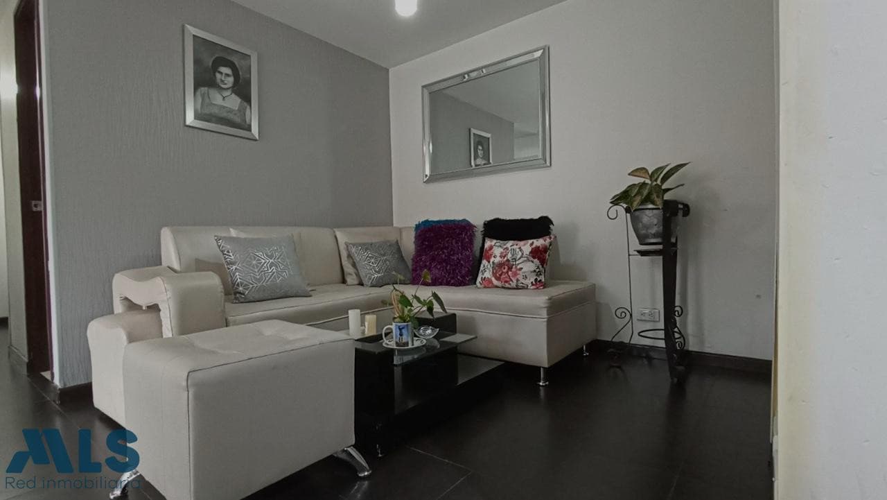 Apartamento en venta en El Rincón, Belén Guayabal, Medellín — foto 1 de 29