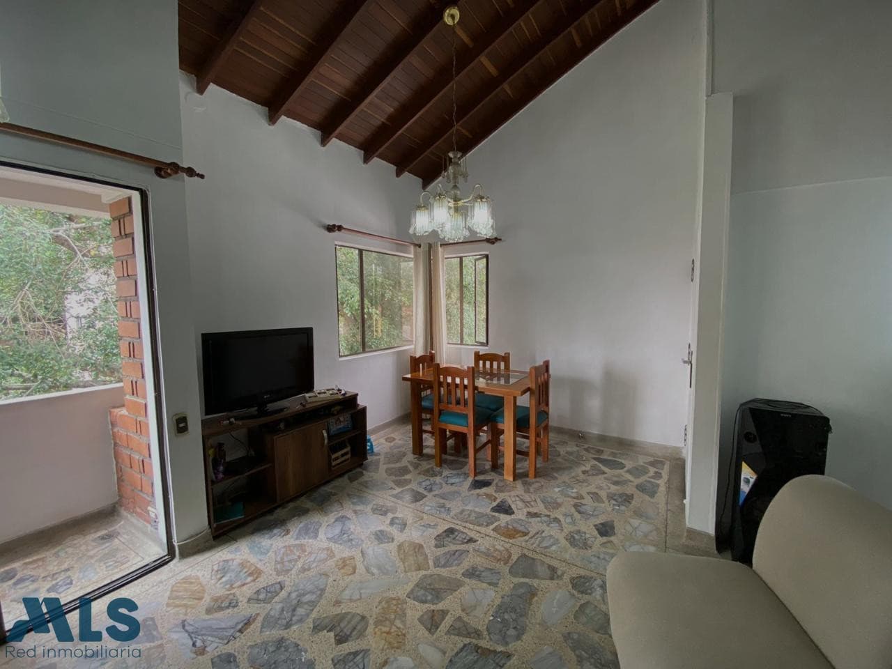 Apartamento en venta en Simon Bolivar, Occidente, Medellín — foto 1 de 12